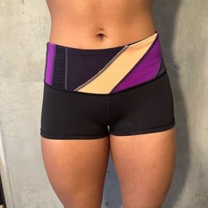 Woman’s Lululemon Athletic Shorts Size 4